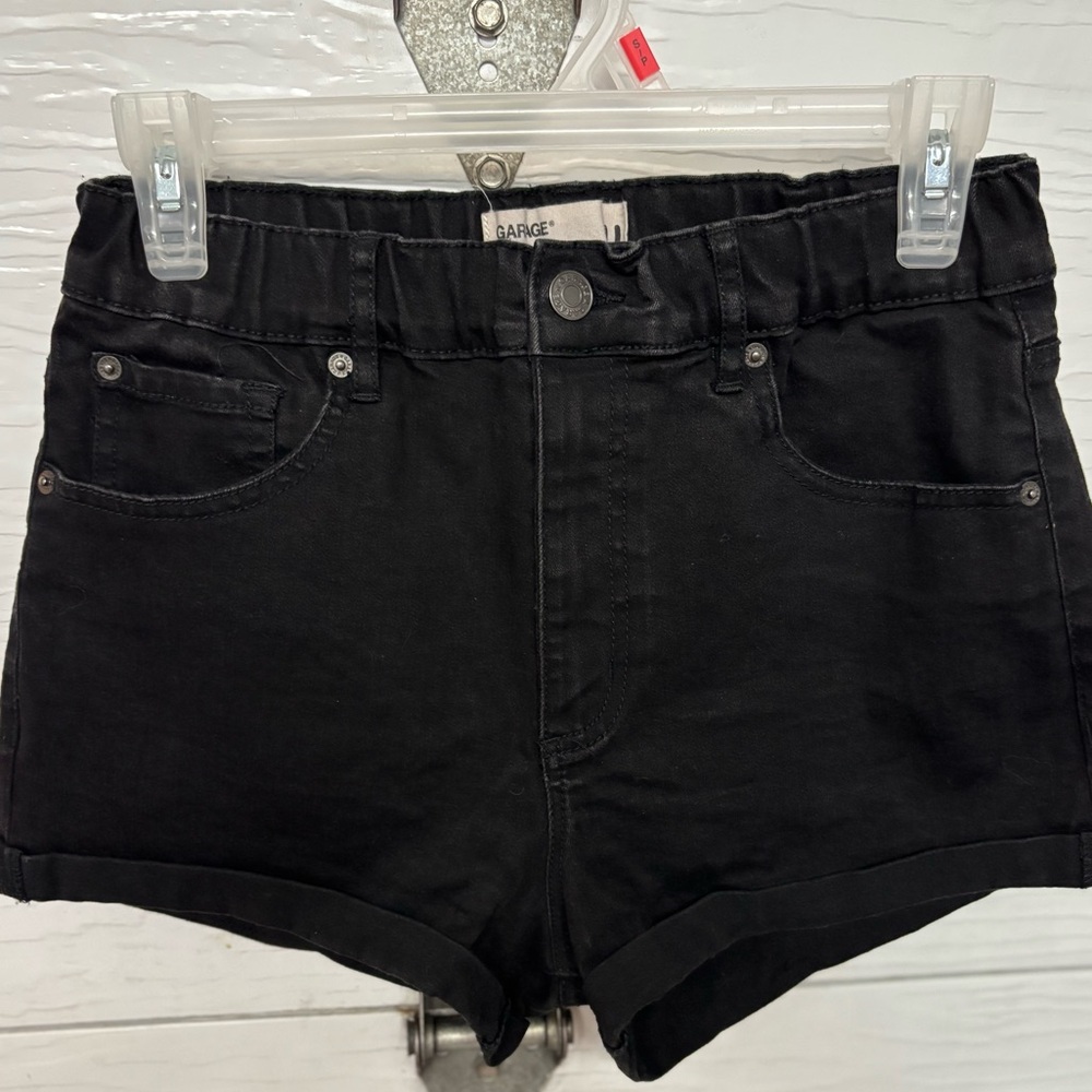 GUC Garage cuffed shorts size 11